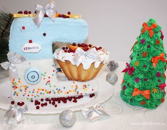 Кухонный комбайн KENWOOD в новогоднем костюме Кухонный комбайн KENWOOD в новогоднем костюме
