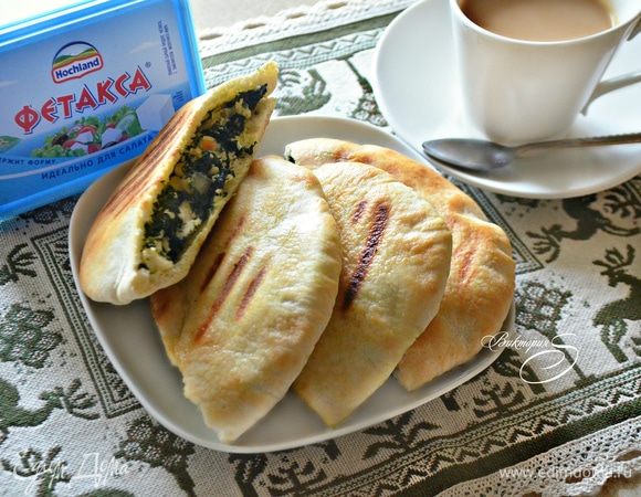 Пита с сыром и шпинатом Пита с сыром и шпинатом