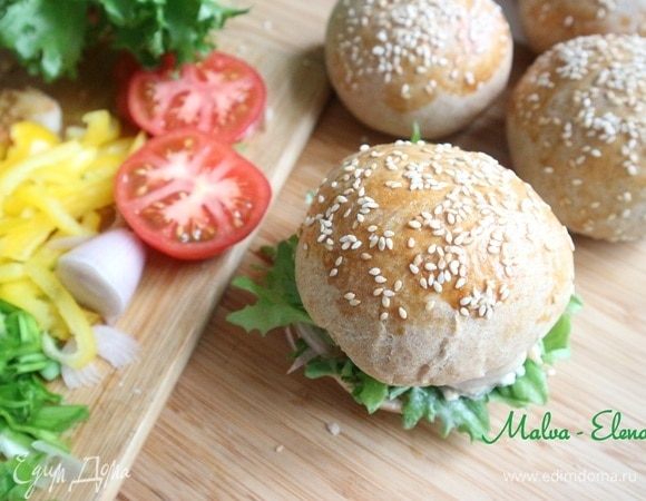 Бургер с креветками и голубым сыром Бургер с креветками и голубым сыром