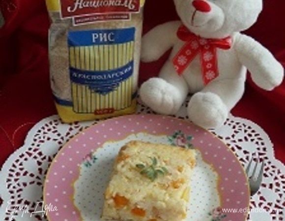Рисово-творожная запеканка с яблоком и курагой Рисово-творожная запеканка с яблоком и курагой