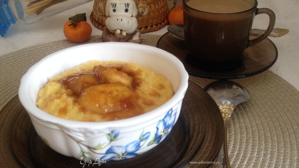 Апельсиновая пшенная каша с карамельным бананом