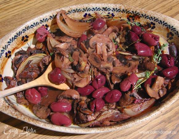 Грибы, запеченные в красном вине