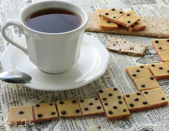 Канапе «Домино»