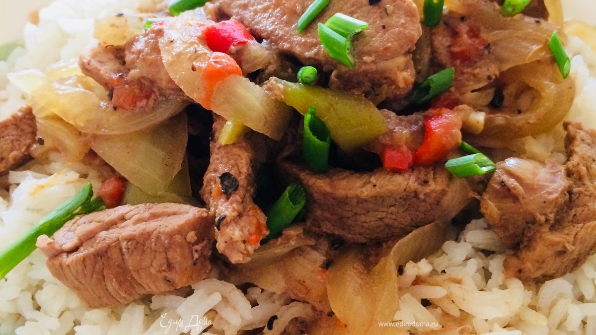 Томленое мясо с овощами