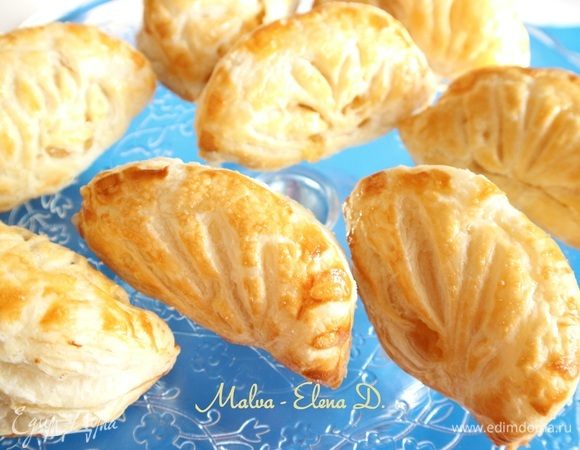 Шоссоны с яблоками