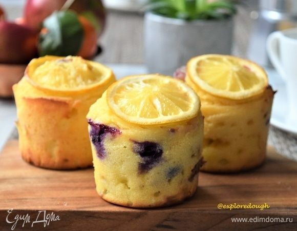 Маффины с рикоттой и голубикой Маффины с рикоттой и голубикой