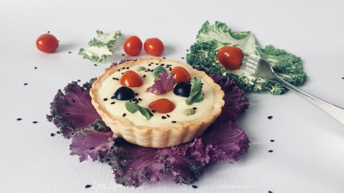 Закусочные корзинки с заварным кремом из пармезана