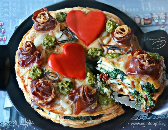 Закусочный блинный торт по-средиземноморски