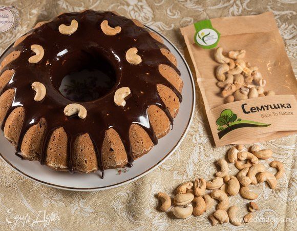 Кекс с кешью и цукатами Кекс с кешью и цукатами