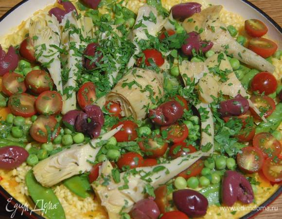 Паэлья с артишоками, горохом и сладким перцем Паэлья с артишоками, горохом и сладким перцем