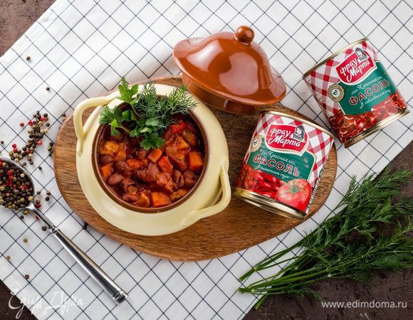 Рагу с курицей и красной фасолью