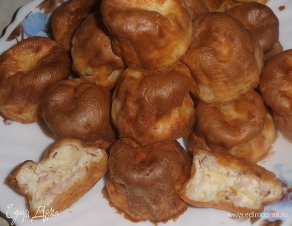 Сырные канеле с карбонадом