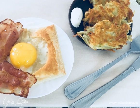 Хашбраун с яичницей и беконом Хашбраун с яичницей и беконом