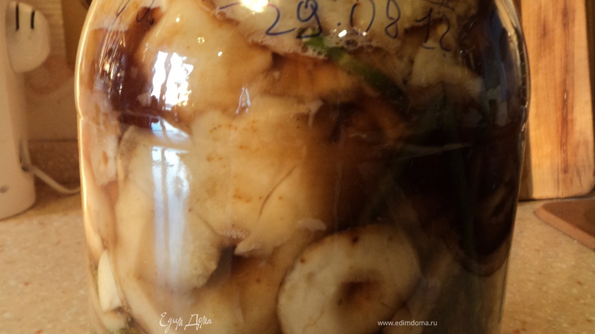 Грузди (холодный посол). Классика