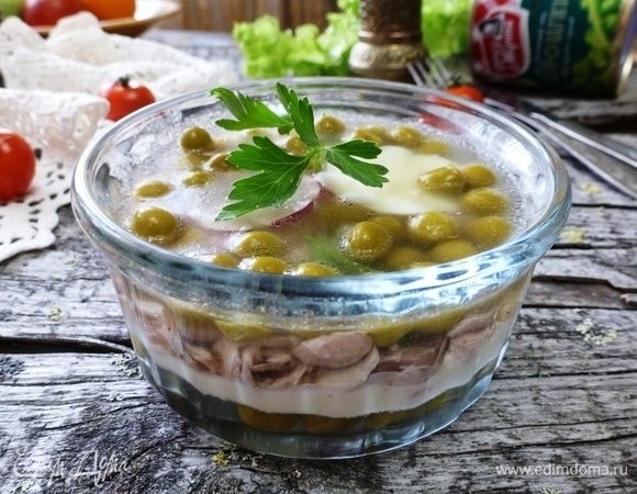 Заливное из индейки «Весеннее»