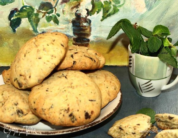 Печенье с мятой и шоколадом
