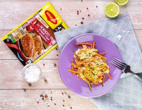 Салат с курицей и пекинской капустой