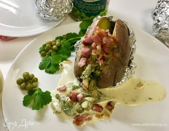 Запеченный в кожуре картофель с начинками