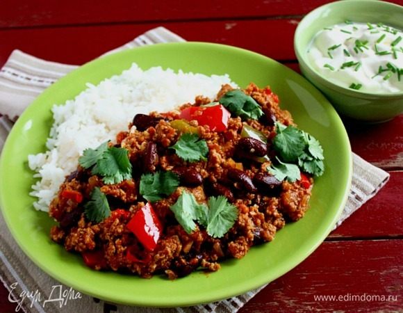 Чили кон карне