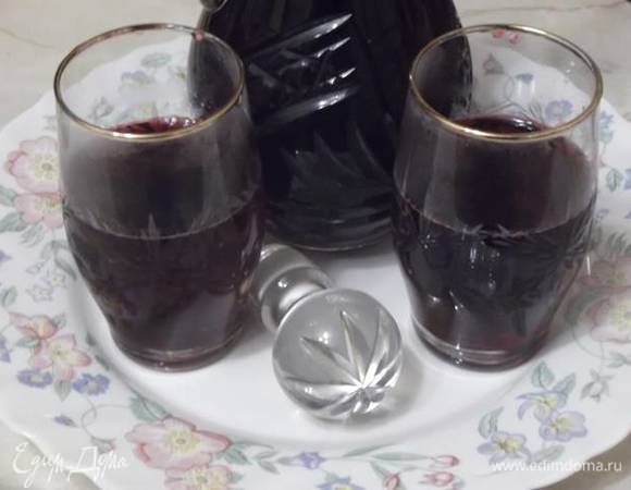Напиток из черноплодной рябины