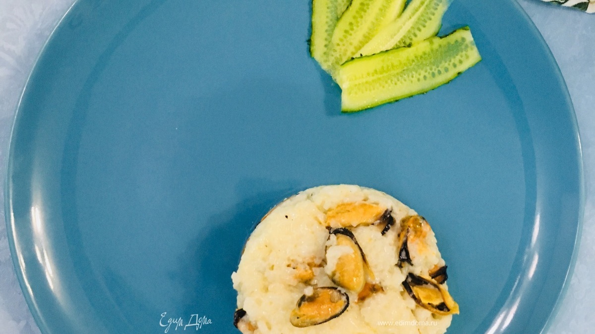 Рис с голубым сыром и мидиями