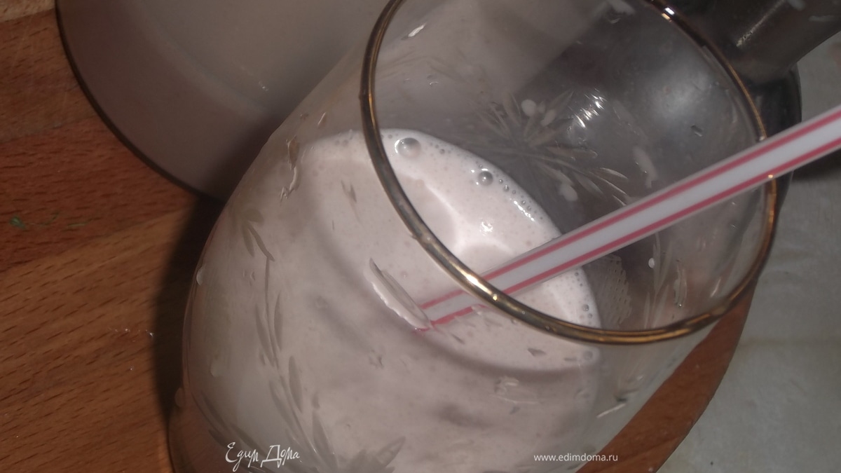 Молочный коктейль за 3 минуты