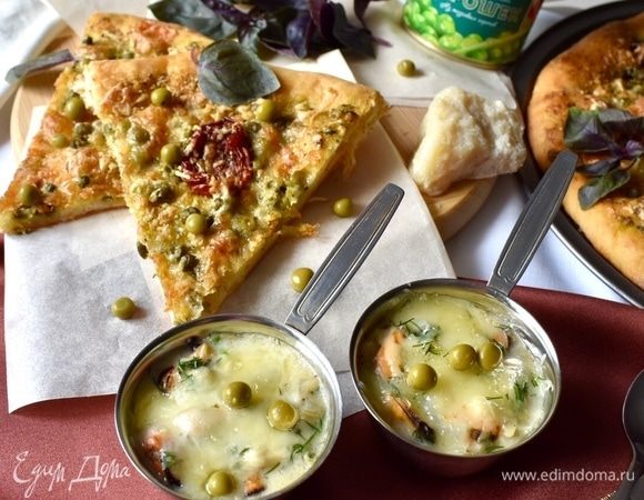 Мидии «Ньюбург» с домашней лепешкой Мидии «Ньюбург» с домашней лепешкой