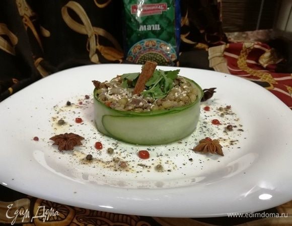 Азиатский салат с машем и куриными желудочками