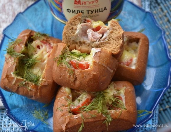 Закусочные булочки с тунцом