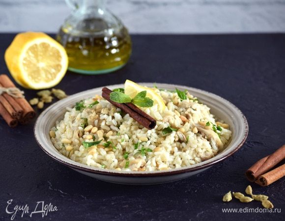 Плов с лимоном и кедровыми орешками