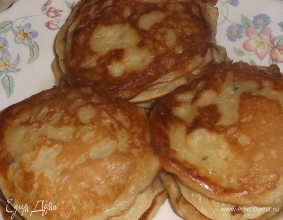 Оладьи с яблоком и кабачком Оладьи с яблоком и кабачком