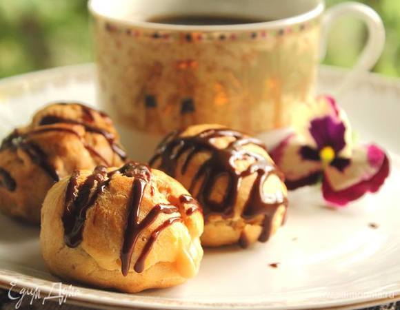 Эклеры с кофейным кремом «Гроза»