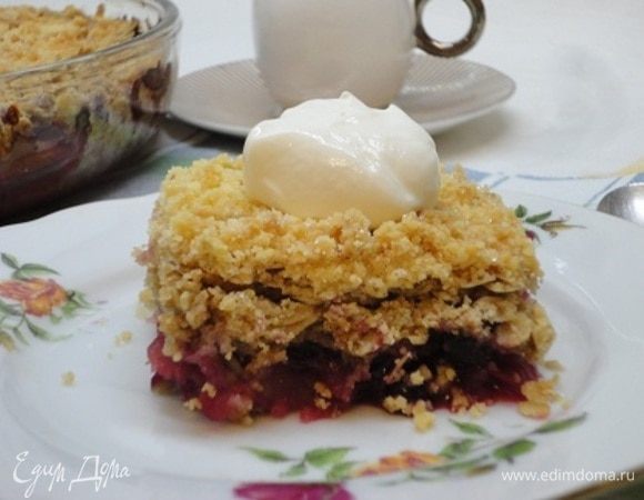 Фруктово-ягодный крамбл Фруктово-ягодный крамбл