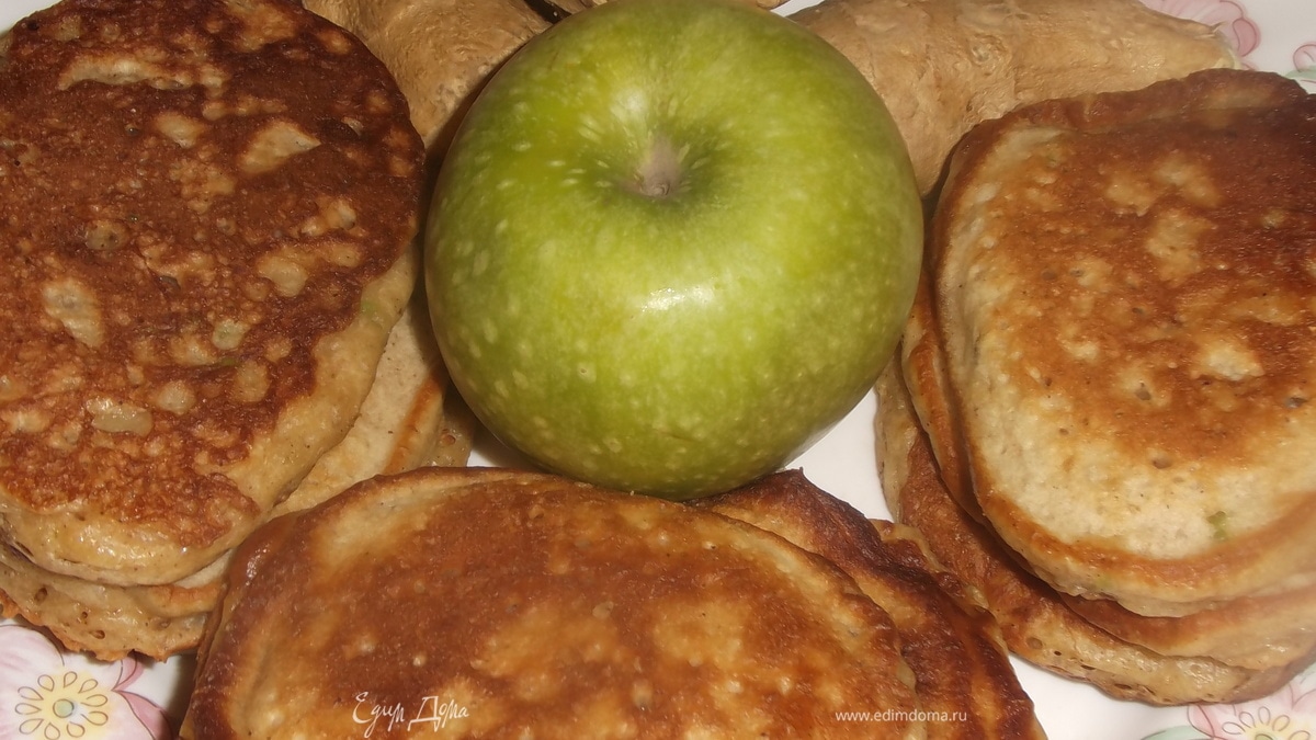 Оладьи яблочно-имбирные