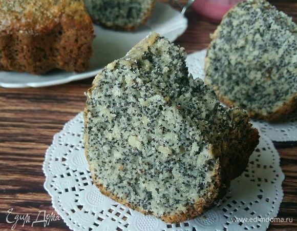 Маковый кекс с орехами Маковый кекс с орехами