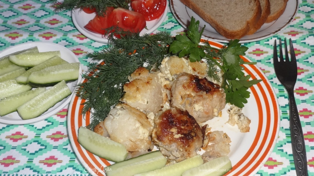 Запеканка с фрикадельками и цветной капустой