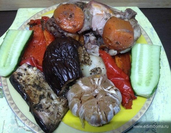 Тушеная с овощами курица «Кур в овощи» Тушеная с овощами курица «Кур в овощи»