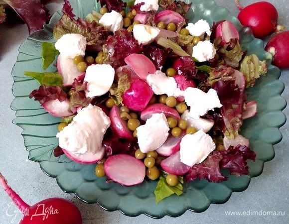 Салат с запеченным редисом Салат с запеченным редисом