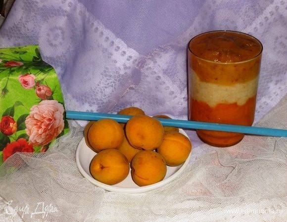 Смузи «Летнее трио» Смузи «Летнее трио»