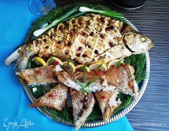 Лещ в духовке «Обеденный»