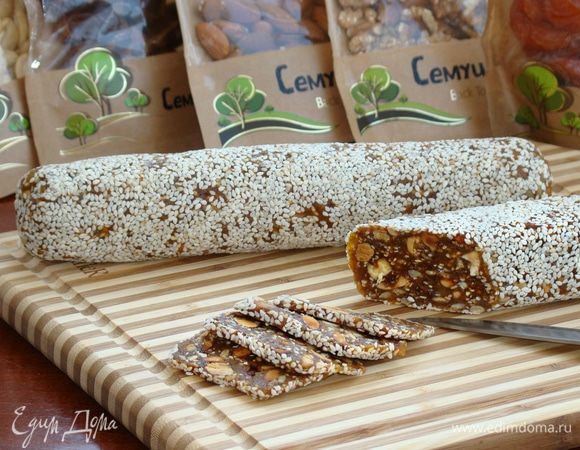 Финиковая колбаска Финиковая колбаска