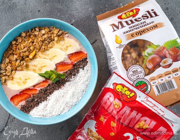 Клубничный смузи-боул Клубничный смузи-боул