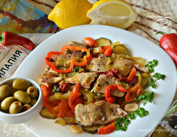 Саламис (филе белой рыбы с овощами)