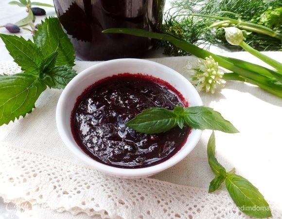 Соус из жимолости к мясу Соус из жимолости к мясу