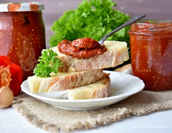 Айвар-икра из запеченной паприки с баклажанами