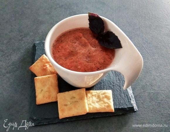 Томатно-базиликовый смузи с чесноком