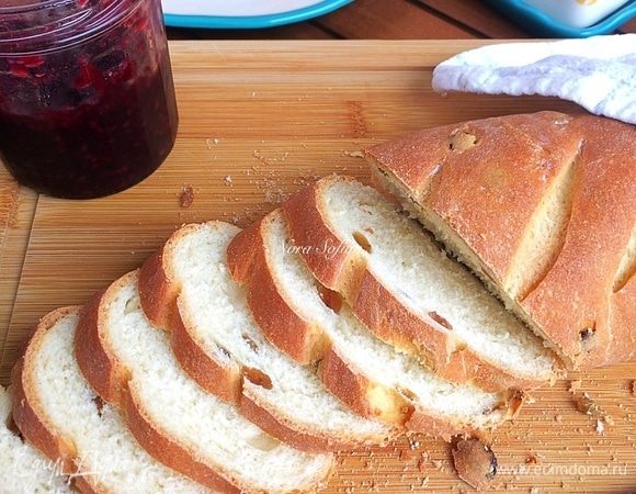 Батон с изюмом