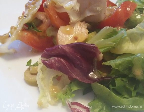 Салат с запеченной курицей Салат с запеченной курицей