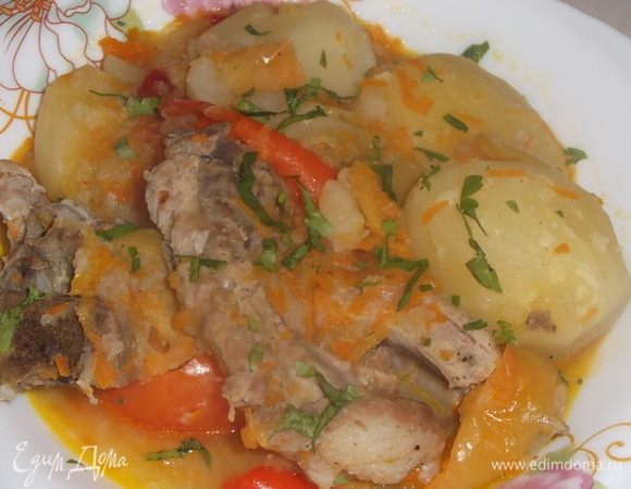 Картофель со свиными ребрами Картофель со свиными ребрами