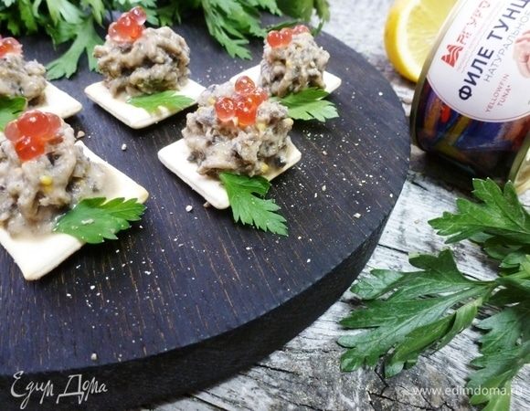 Паштет из тунца с тимьяном и каперсами